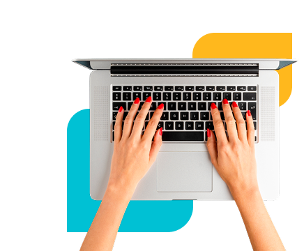 manos-usando-computados-politica-de-privacidad-de-datos-banpais